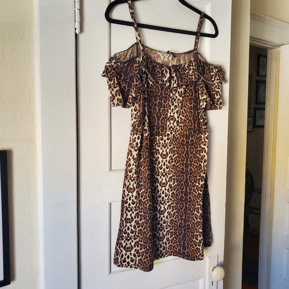 Vero Moda Brown Leopard Print Mini Dress - Picture 8 of 11